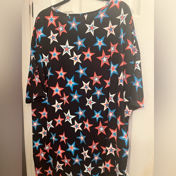 3XL LuLaRoe Black Top with Colorful Star Patterns - Picture 2 of 6